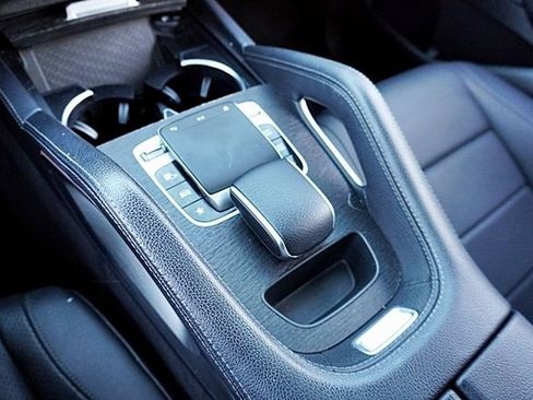 Used 2020 Mercedes-Benz GLE 350 image 31