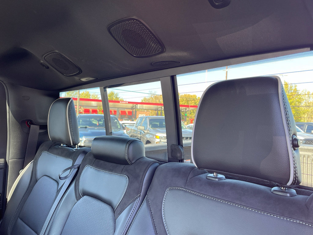 Used 2025 RAM 1500 Laramie AWD/4WD image 10
