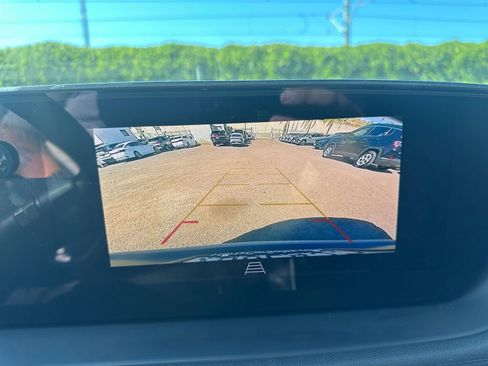 Used 2025 Buick Encore GX Preferred image 17