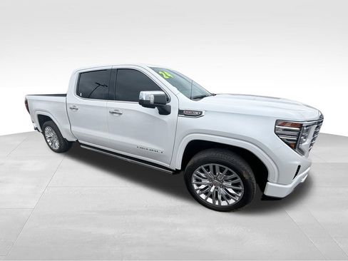Used 2024 GMC Sierra 1500 Denali w/ Denali Reserve Package AWD/4WD image 2