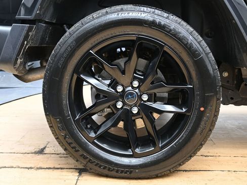 Used 2024 Jeep Wrangler Unlimited w/ Convenience Group image 13