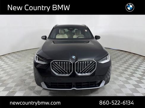 New 2026 BMW X3 xDrive30i w/ Premium Package AWD/4WD image 2