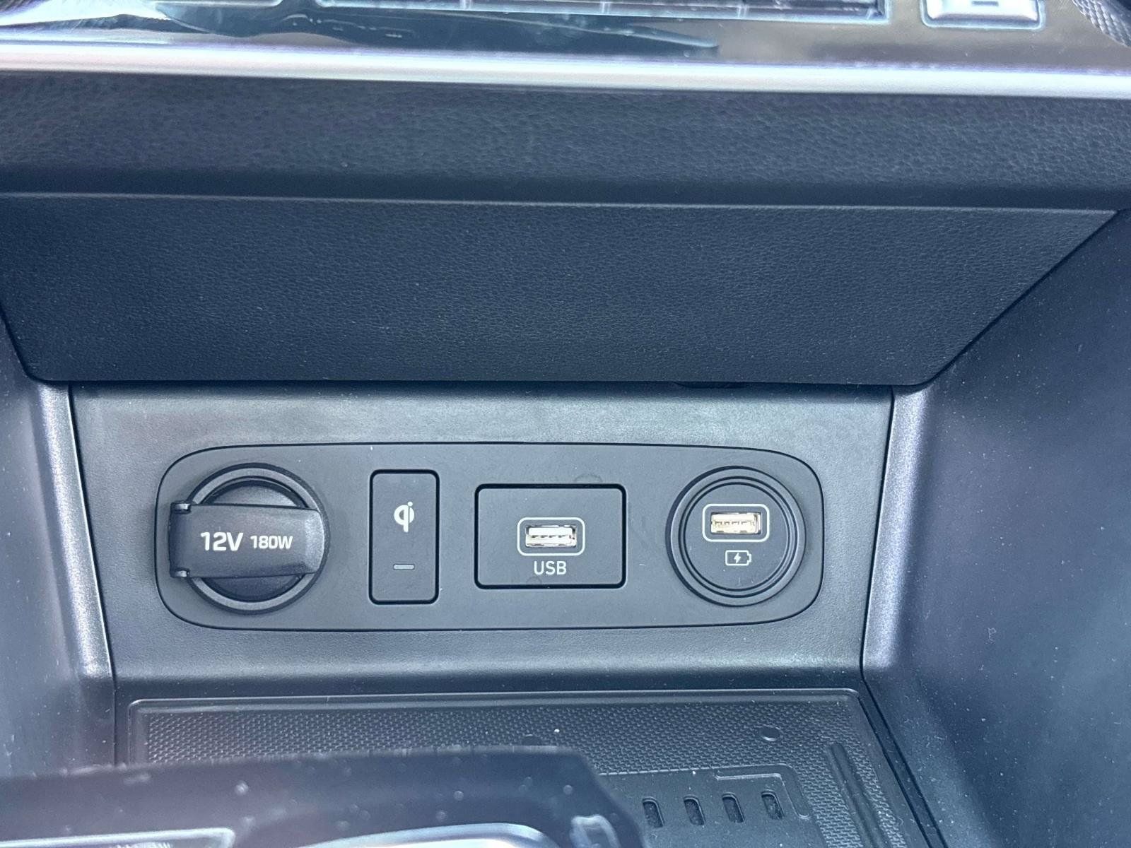Used 2021 Hyundai Sonata Limited w/ Winter Weather Package FWD image 22