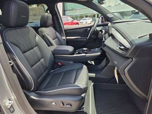 New 2026 Buick Enclave Avenir w/ Super Cruise Package FWD image 17