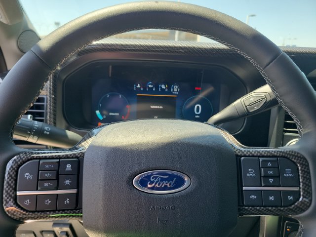 New 2026 Ford F250 Lariat w/ Black Appearance Package AWD/4WD image 37