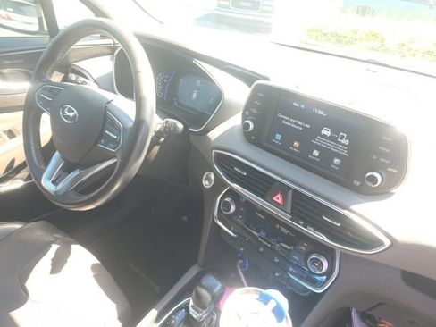 Used 2019 Hyundai Santa Fe Limited FWD image 12