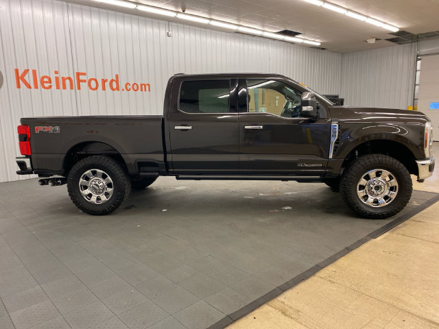 Used 2024 Ford F250 Lariat w/ Lariat Ultimate Package AWD/4WD image 12