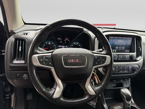 Used 2022 GMC Canyon Elevation w/ Elevation Premium Package AWD/4WD image 12