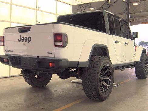 Used 2021 Jeep Gladiator Overland w/ Popular Equipment Package AWD/4WD image 5