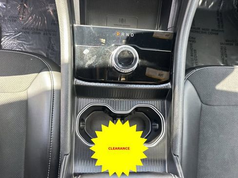 Used 2024 Jeep Grand Cherokee Altitude RWD image 26