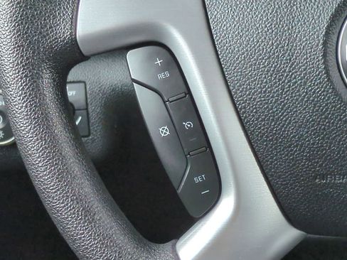 Used 2009 GMC Acadia SLE image 23