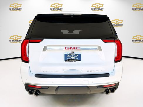 Used 2024 GMC Yukon XL Denali image 6