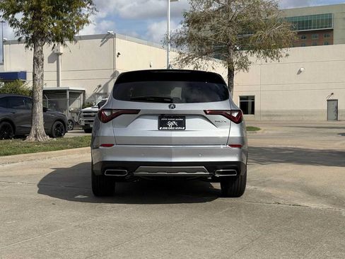 Used 2026 Acura MDX w/ Technology Package FWD image 5