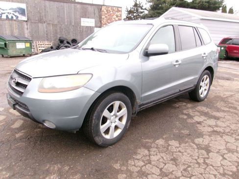 Used 2007 Hyundai Santa Fe SE image 2