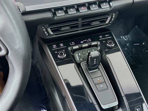 Certified 2021 Porsche 911 Carrera image 19