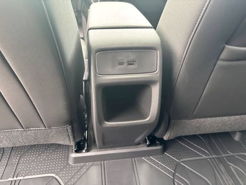 New 2026 Chevrolet Trax ACTIV w/ Sunroof Package FWD image 29