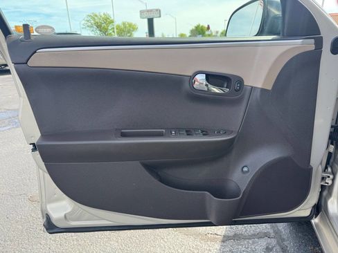 Used 2012 Chevrolet Malibu LS image 15