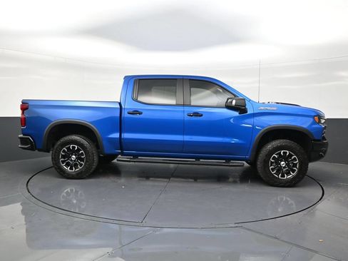 Used 2024 Chevrolet Silverado 1500 ZR2 w/ Technology Package AWD/4WD image 7