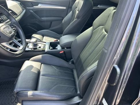 Used 2023 Audi Q5 2.0T Premium Plus AWD/4WD image 16