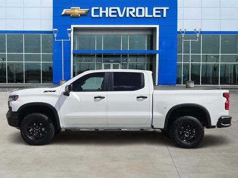 New 2026 Chevrolet Silverado 1500 ZR2 w/ Dark Appearance Package AWD/4WD image 3
