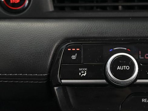 Used 2025 Honda Pilot EX-L image 35