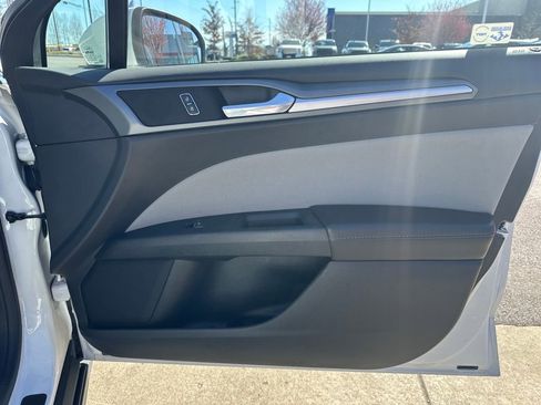 Used 2013 Ford Fusion S FWD image 15