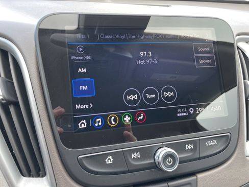 Used 2023 Chevrolet Malibu LT image 21