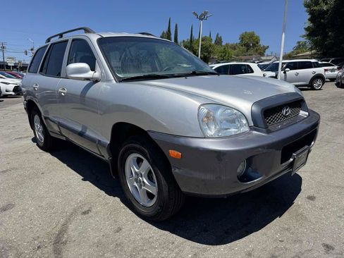Used 2002 Hyundai Santa Fe LX image 1