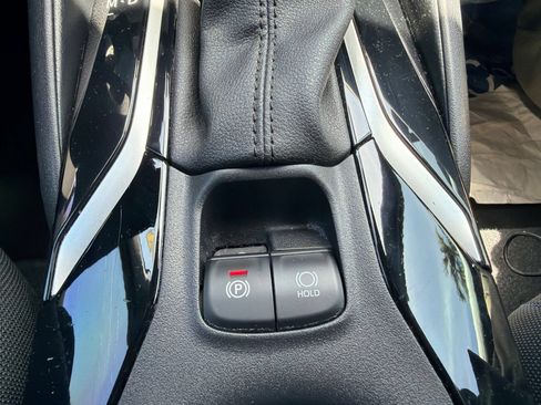 Used 2022 Toyota Corolla SE FWD image 20