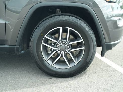 Used 2020 Jeep Grand Cherokee Limited RWD image 48
