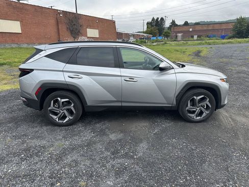 Used 2024 Hyundai Tucson SEL w/ Convenience Package AWD/4WD image 9