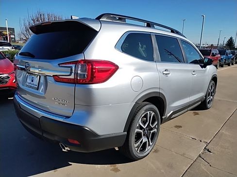 New 2026 Subaru Ascent Limited AWD/4WD image 8