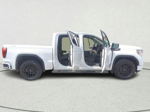 Used 2021 GMC Sierra 1500 Elevation w/ Preferred Package AWD/4WD image 14