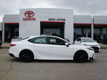 Used 2025 Toyota Camry SE