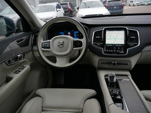 Certified 2025 Volvo XC90 B6 Ultra AWD/4WD image 11