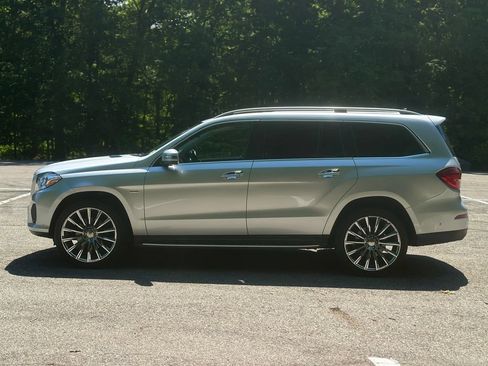Used 2017 Mercedes-Benz GLS 450 4MATIC image 5
