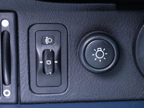 Used 1996 Porsche 911 image 54