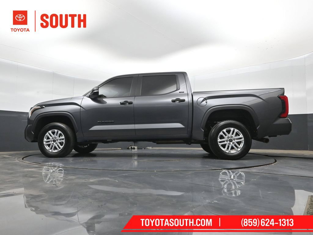 Used 2024 Toyota Tundra SR5 w/ SR5 Convenience Package AWD/4WD image 40