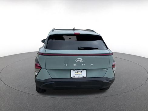 Used 2025 Hyundai Kona SEL image 12