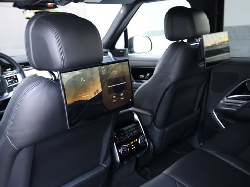 Used 2023 Land Rover Range Rover SE AWD/4WD image 18