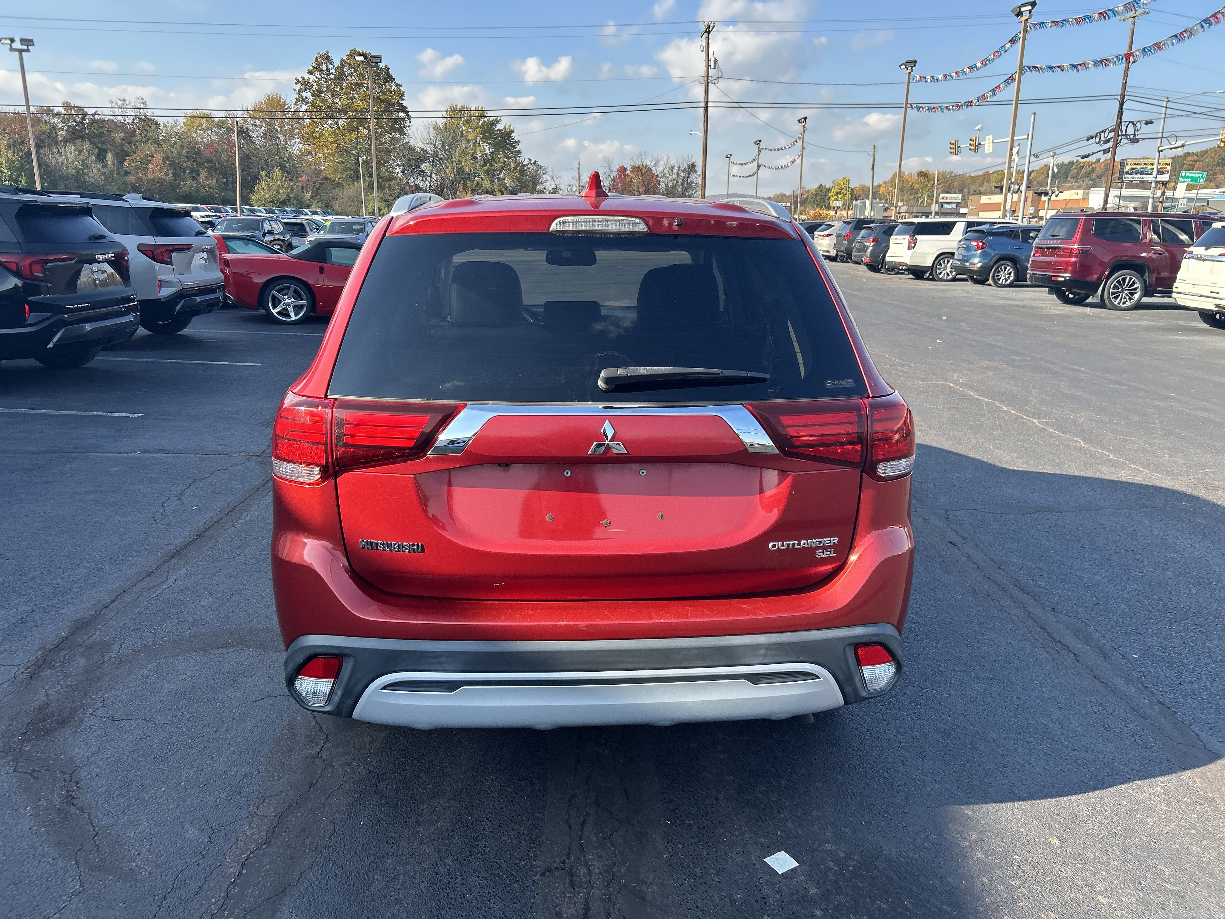 Used 2019 Mitsubishi Outlander ES AWD/4WD image 4