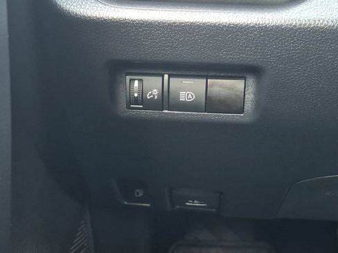Used 2024 Toyota RAV4 LE AWD/4WD image 27