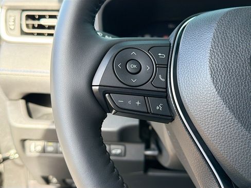 Used 2025 Toyota RAV4 XSE w/ Advanced Technology Package image 36