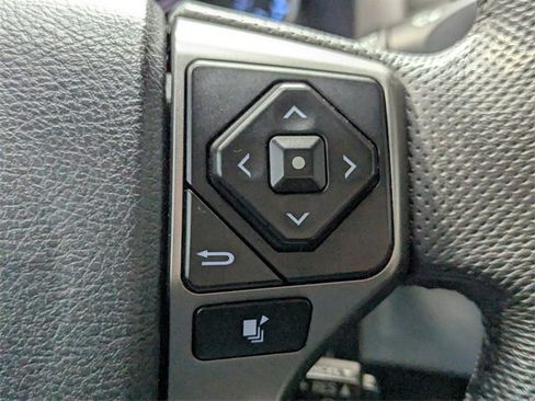 Used 2020 Toyota Tacoma SR5 image 19