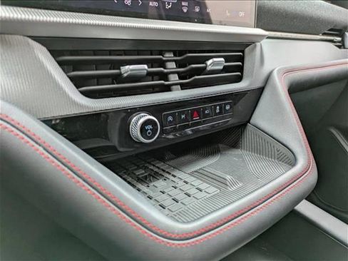 Used 2025 Ford Explorer ST image 11