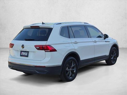 Used 2024 Volkswagen Tiguan SE w/ MDO Package, Three-Row FWD image 5