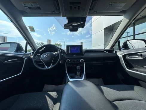 Used 2024 Toyota RAV4 XLE w/ Convenience Package AWD/4WD image 17