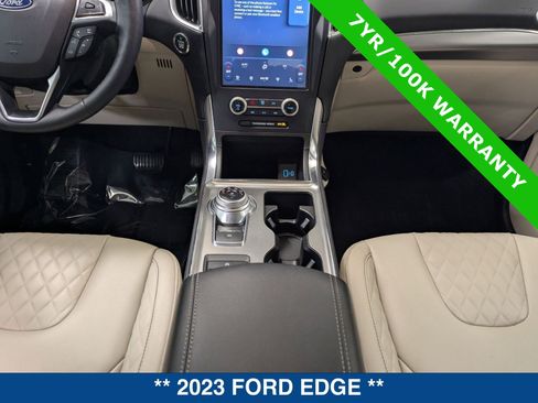 Certified 2023 Ford Edge Titanium image 19