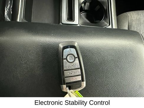 Used 2021 Ford F150 XLT w/ Equipment Group 302A High AWD/4WD image 36