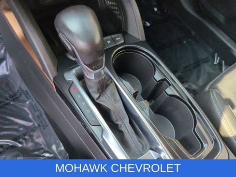 Used 2021 Chevrolet TrailBlazer ACTIV w/ Technology Package AWD/4WD image 17